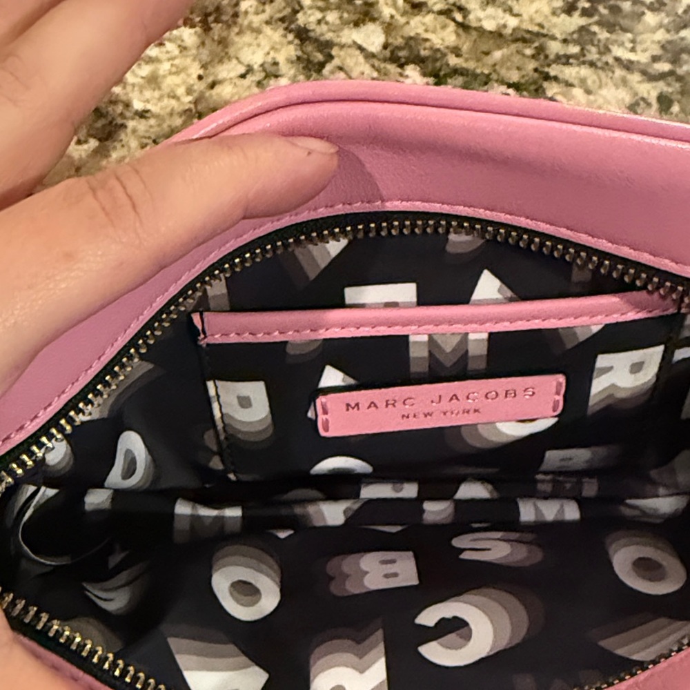 🎄Marc Jacobs Light Pink Crossbody Bag - Picture 5 of 9